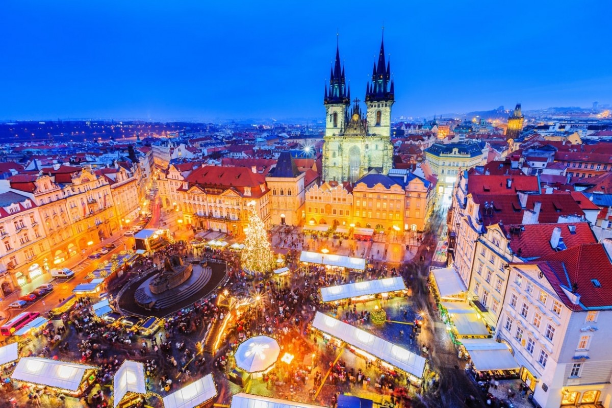 Χριστούγεννα στην Πράγα - GrecosTravel